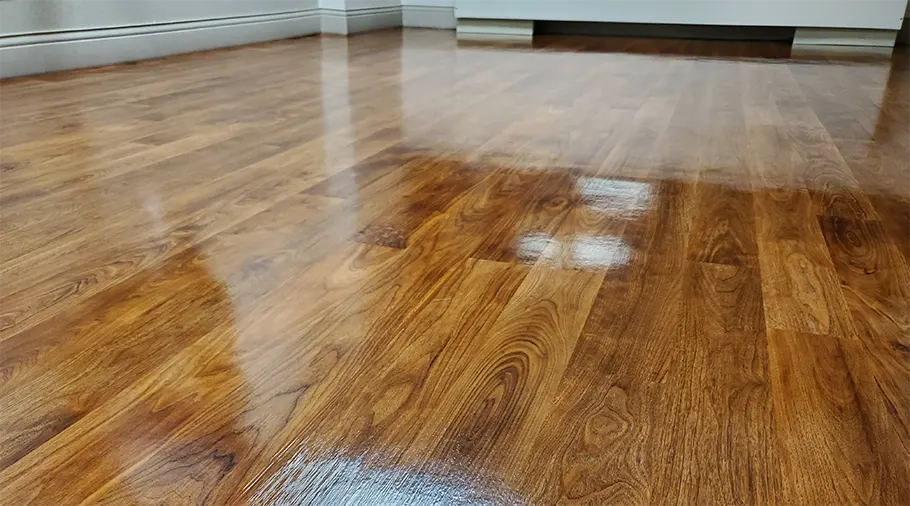 EPIC high gloss on LVP hospital room floor