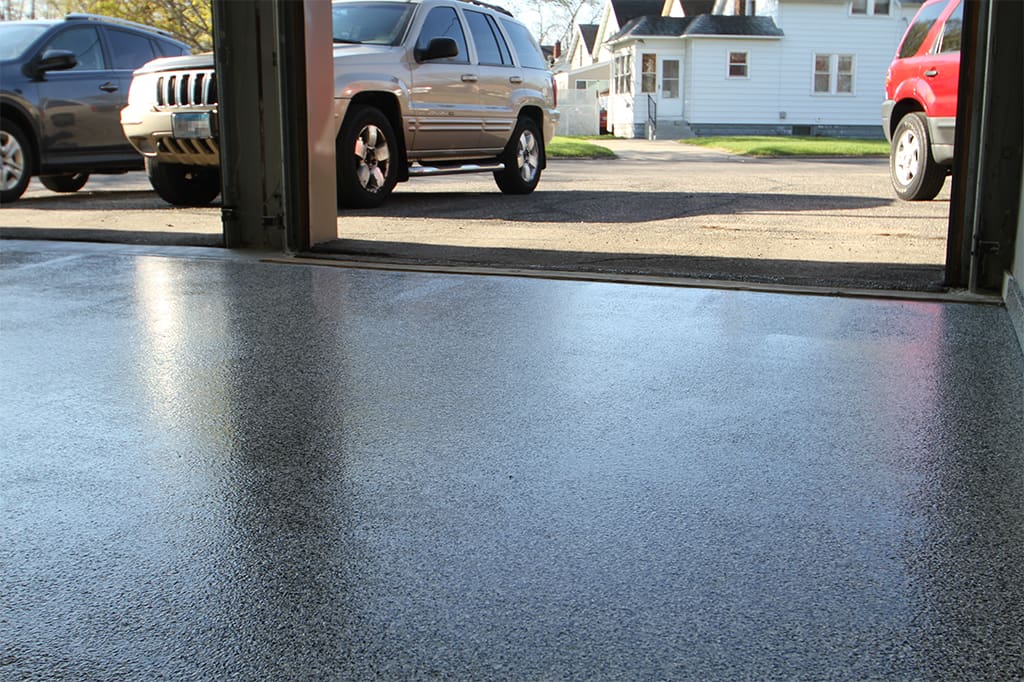 garage chipflake 2 polyurea